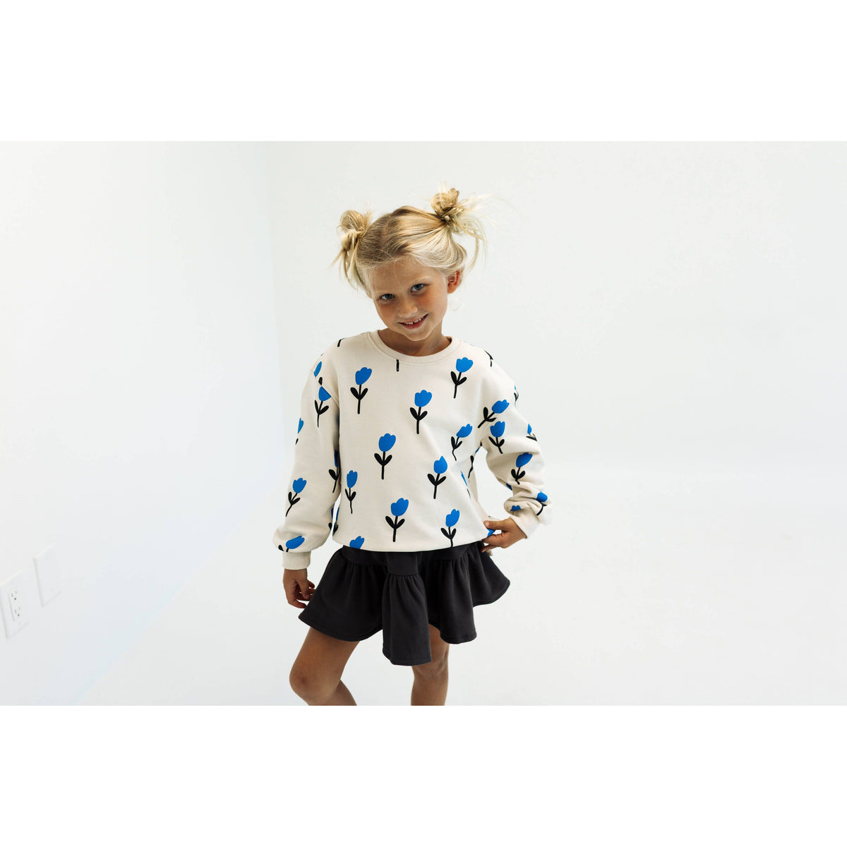 TULIPS | oversized pullover