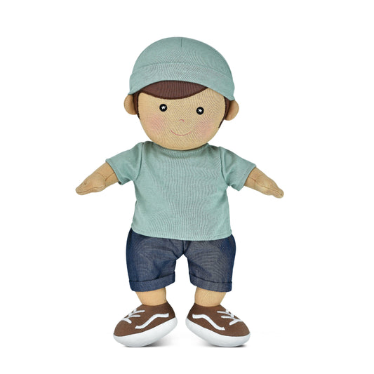 Levi in Sage