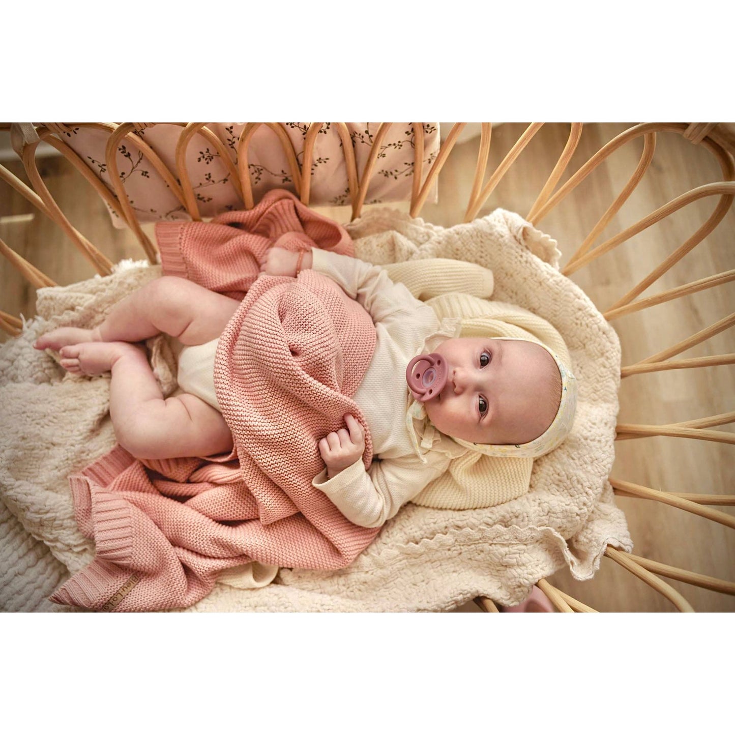 Swaddle Baby Blanket: Lilac
