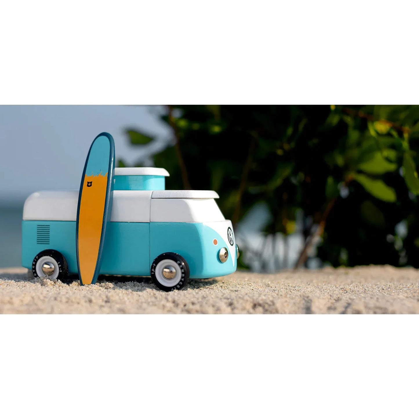 VW Beach Bus Ocean