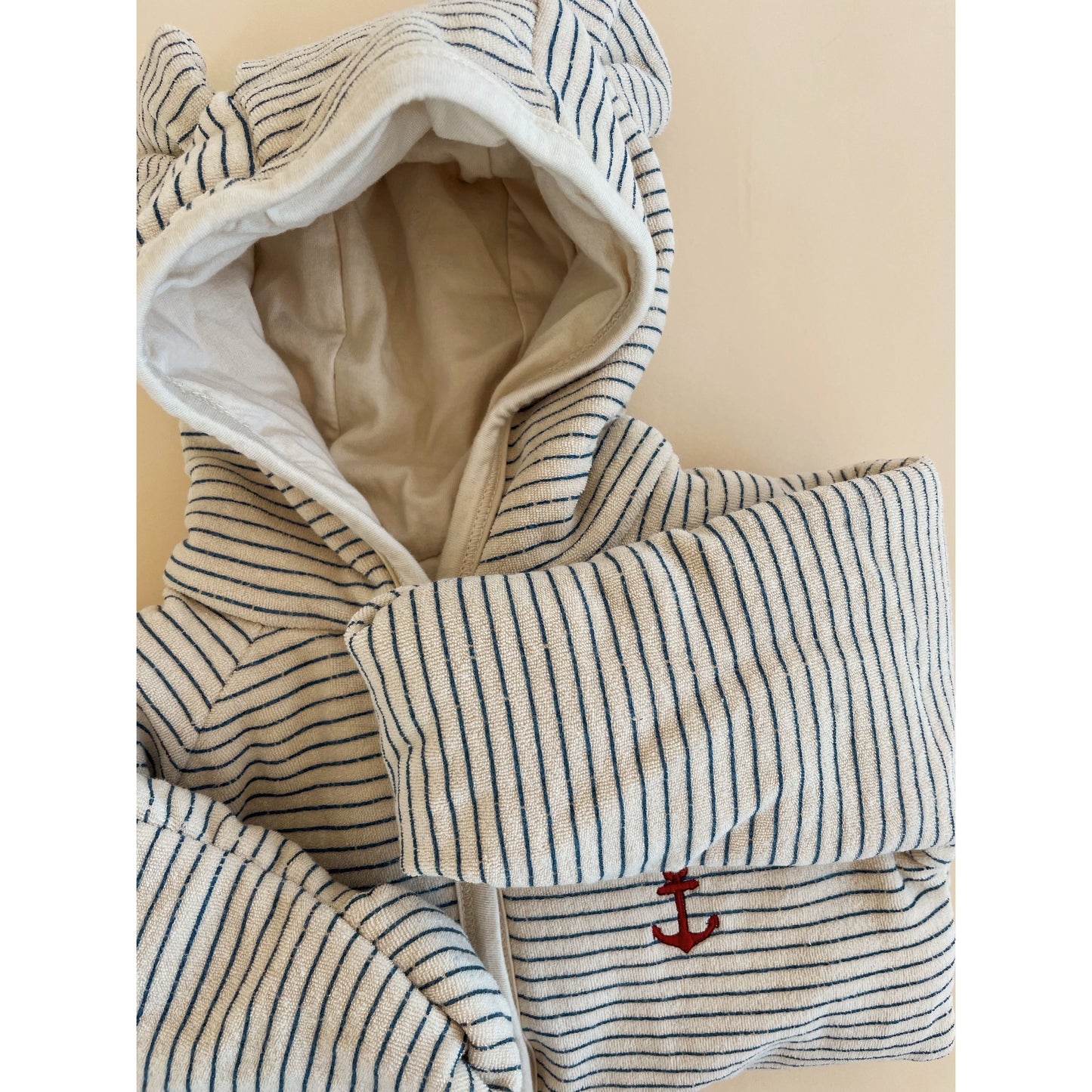 ITTY ONESIE WITH HOOD - STRIPE BLUE