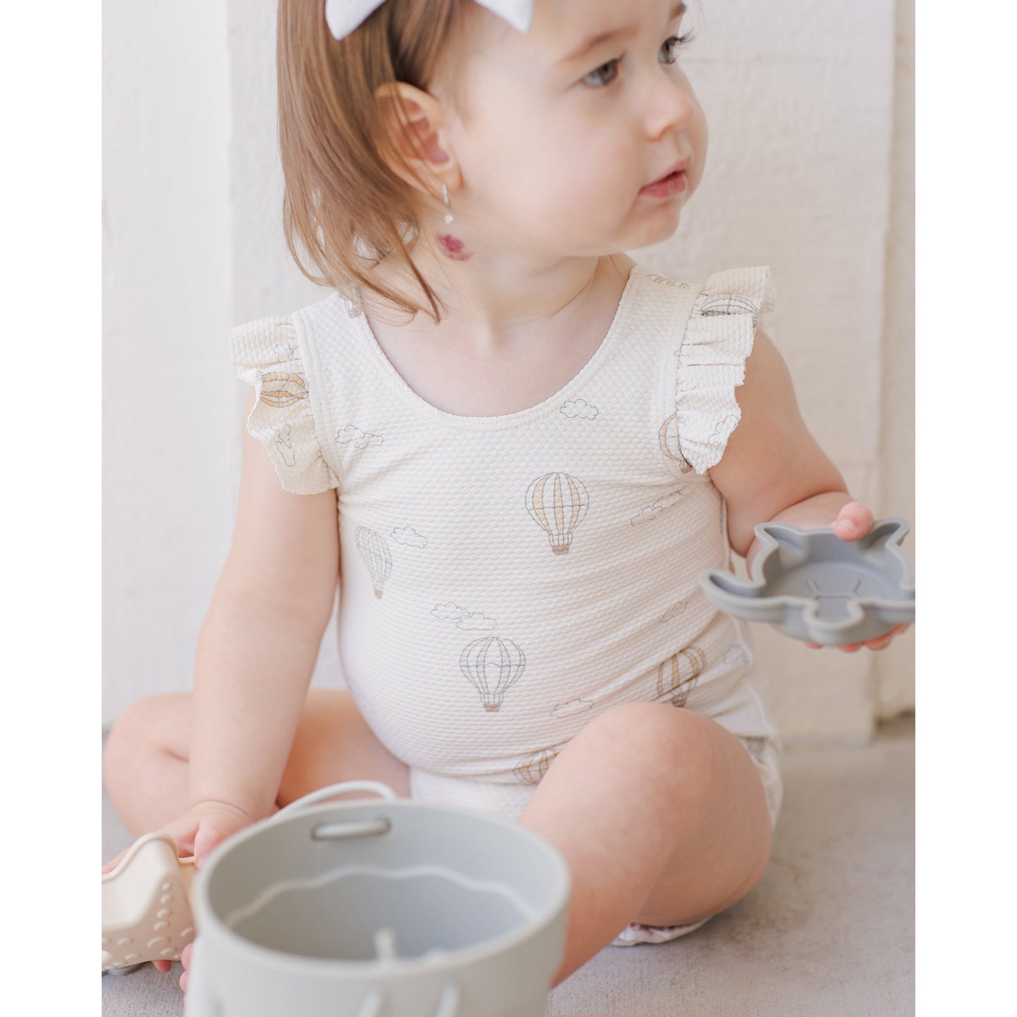 scoop back one-piece || hot air balloons