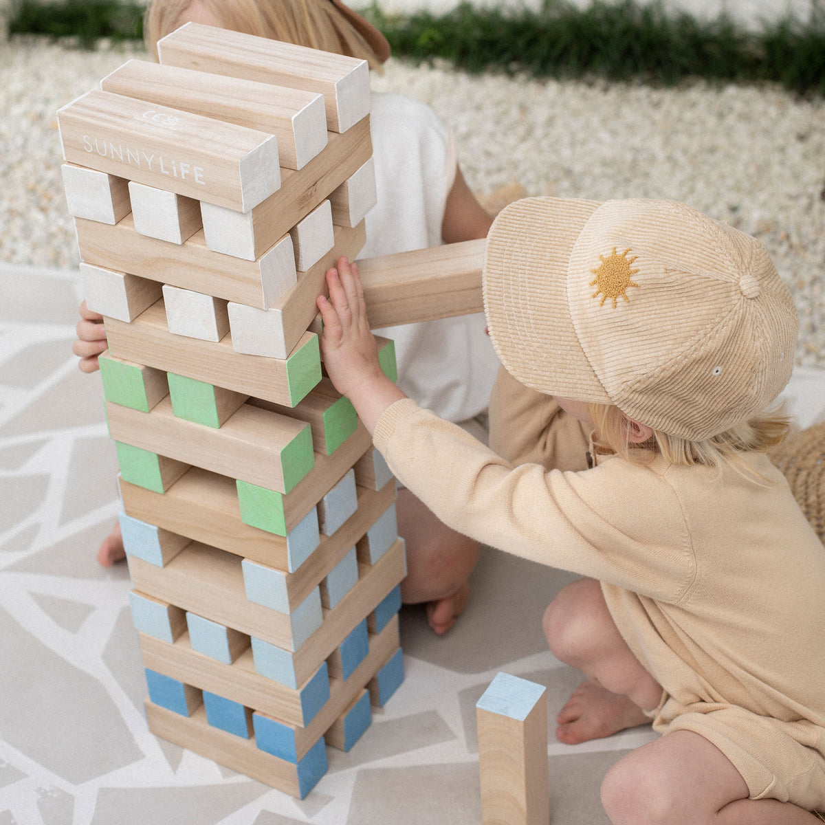 Mega Jumbling Tower Sorbet Dip