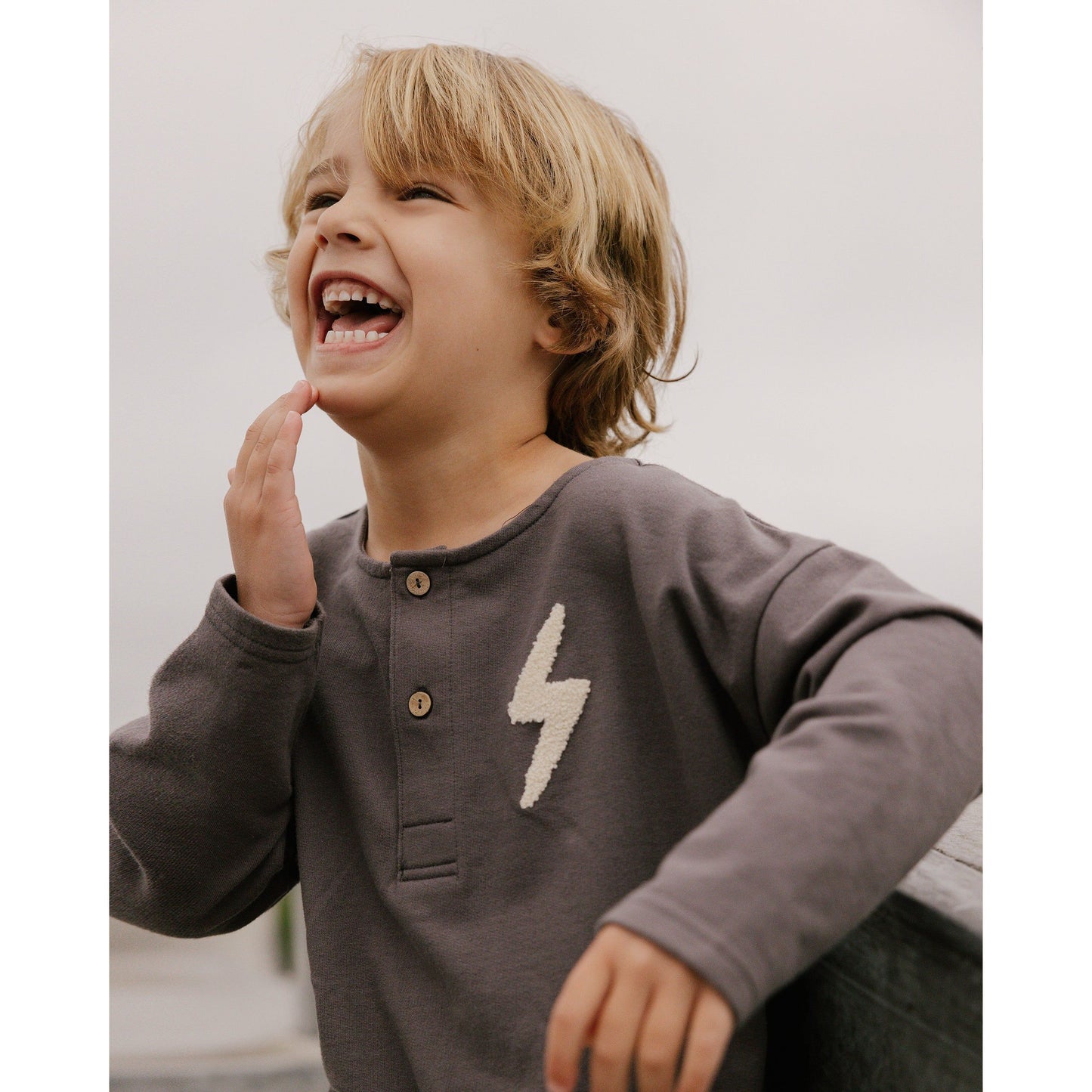 Henley Sweatshirt || Bolt