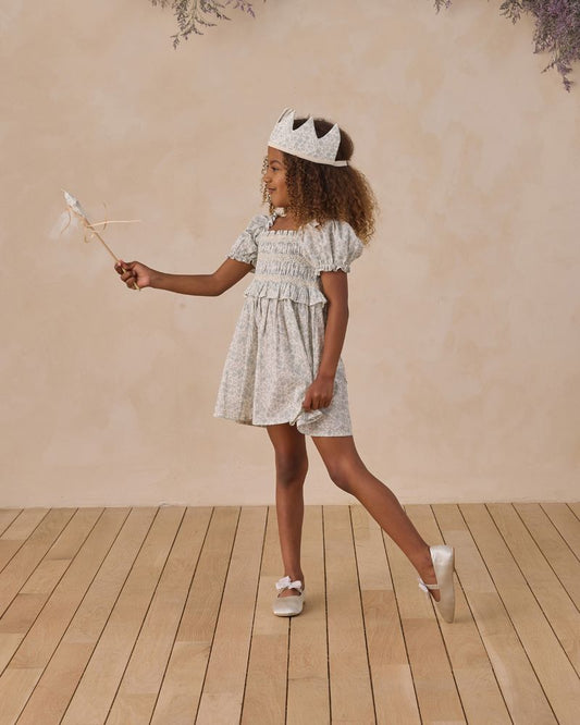 Crown And Wand | Sky Floral