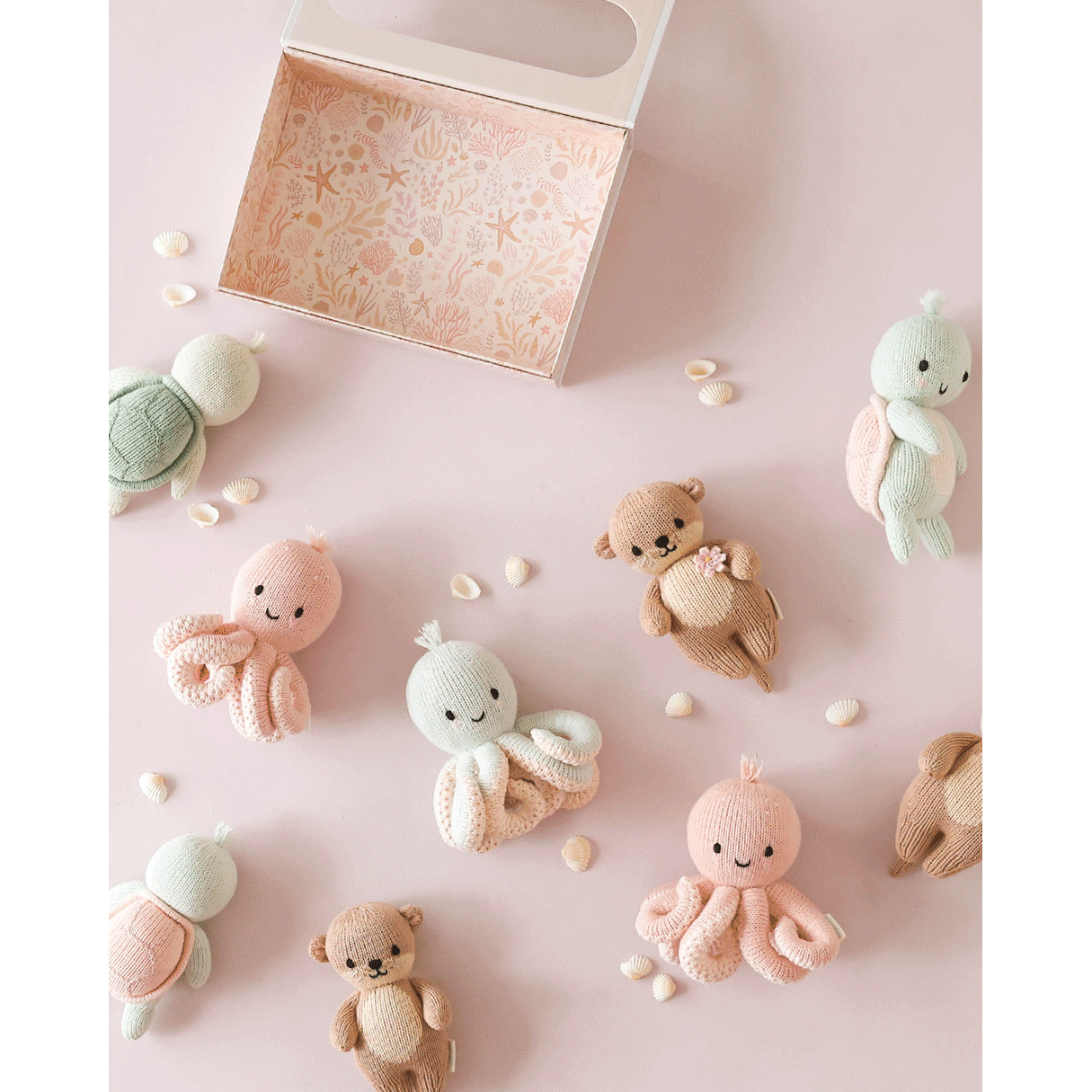 Baby octopus (soft coral pink)