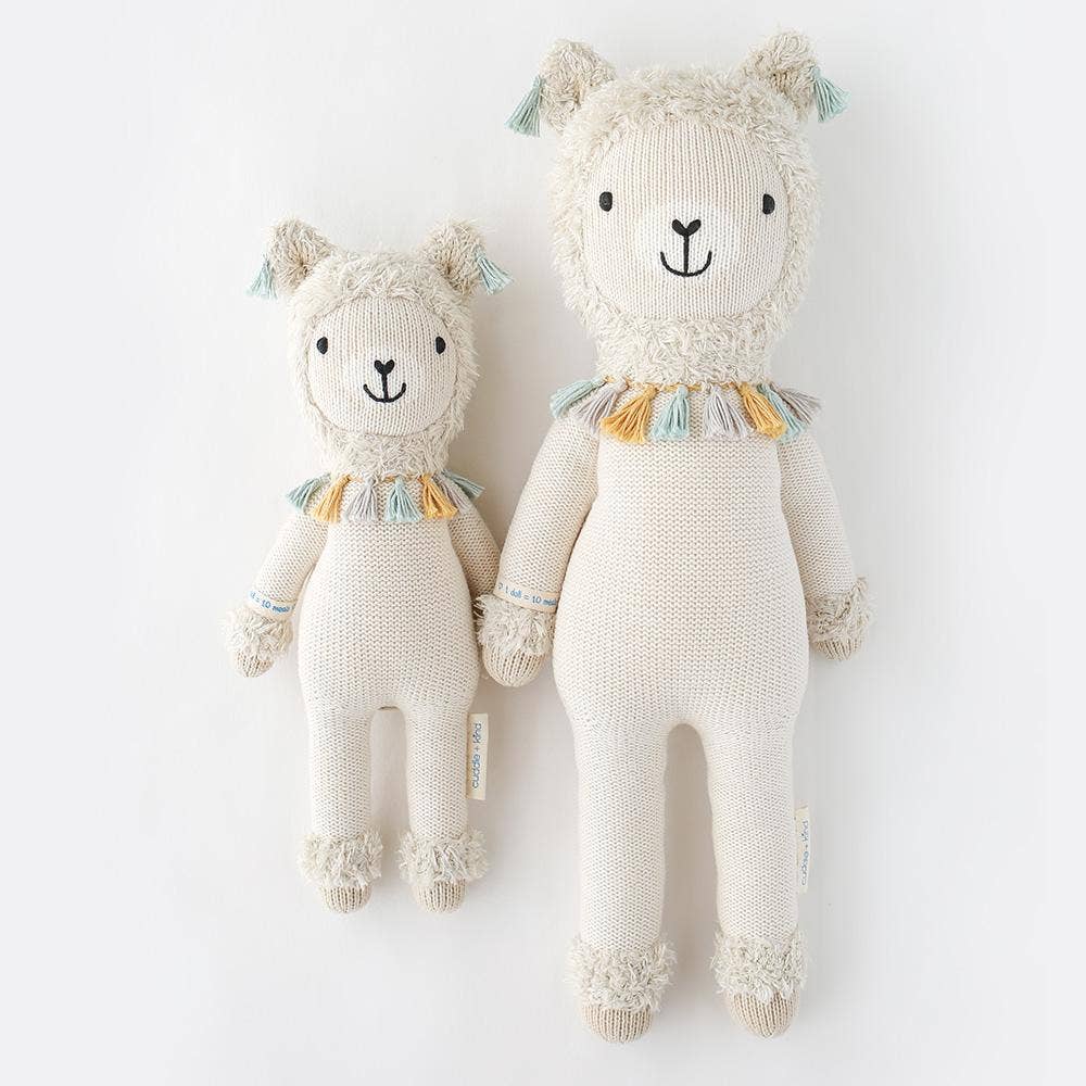 Lucas the llama, gives 10 meals: Little - 13"