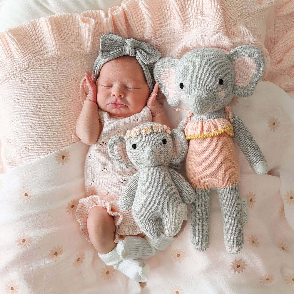 cuddle+kind - Baby elephant (blush floral), gives 5 meals