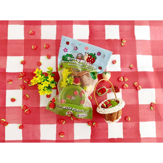 Berry Picking Mini Play Pack