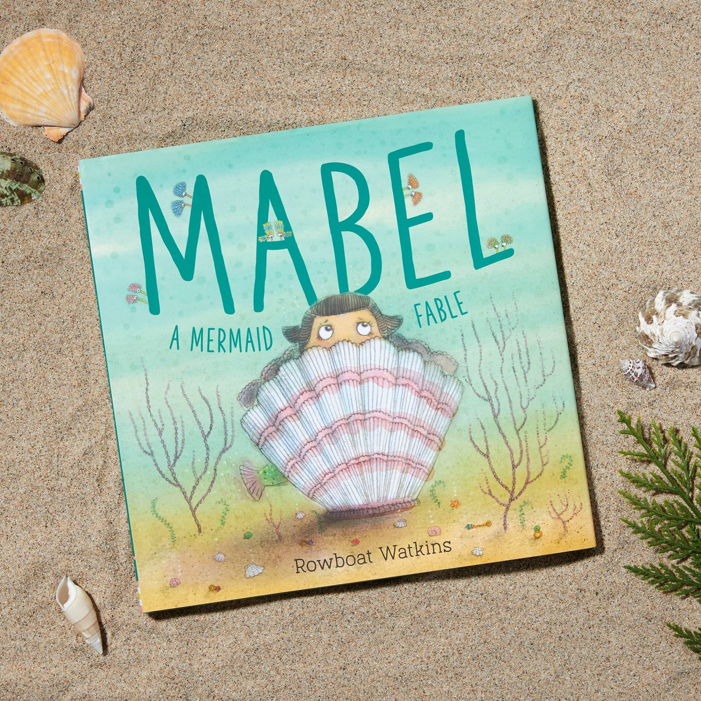 Chronicle Books - Mabel