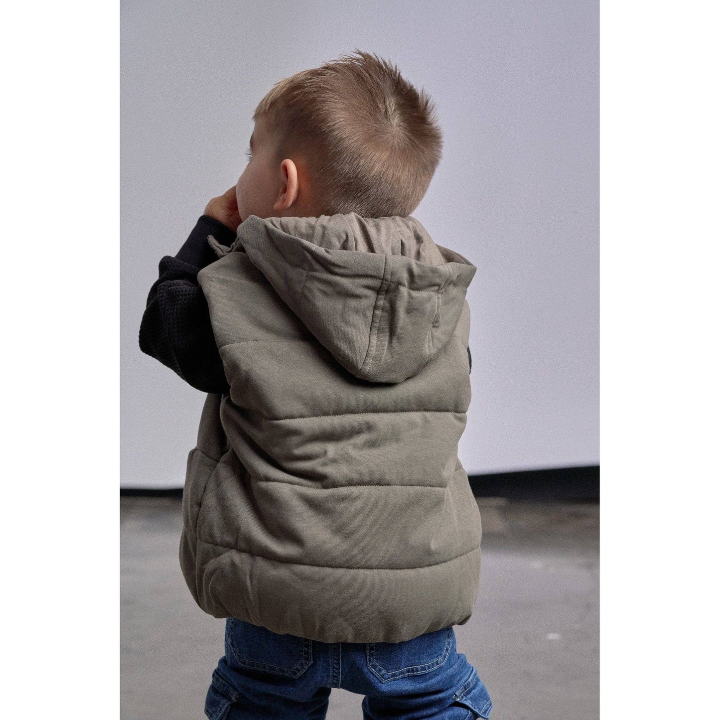 Hooded Puffer Vest - Army Green