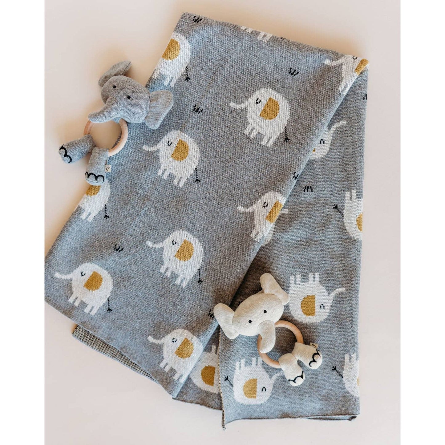 Elephant - Organic Cotton Jacquard Sweater Knit Baby Blanket