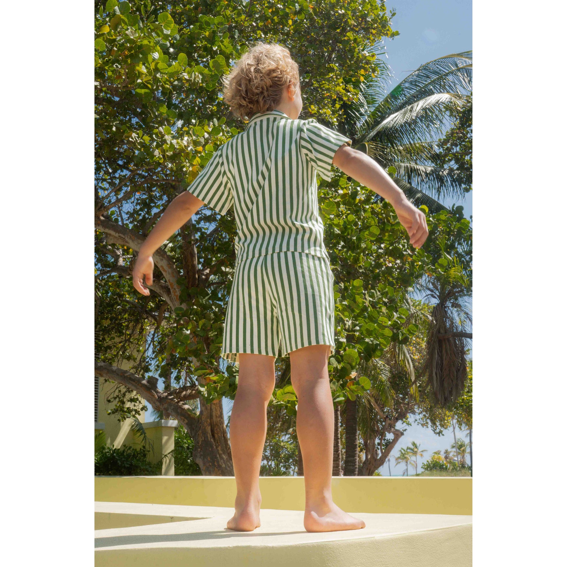 Stripe and Stroll Setzers