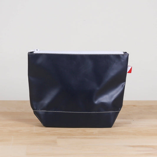 Big Sur Splash Zip Pouch: Navy