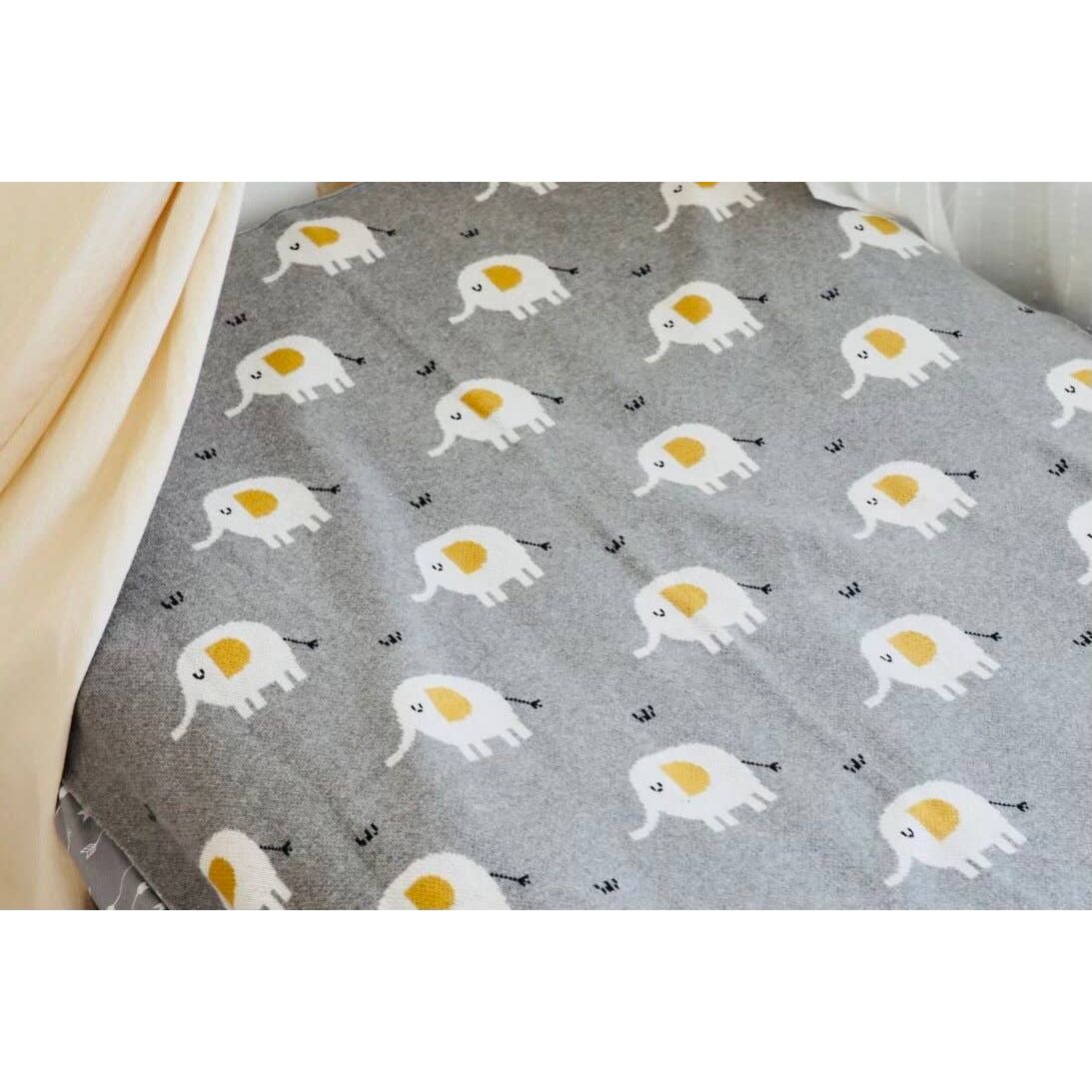Elephant - Organic Cotton Jacquard Sweater Knit Baby Blanket