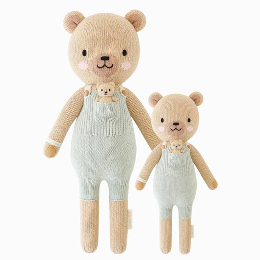 Alexander the honey bear: Little - 13"