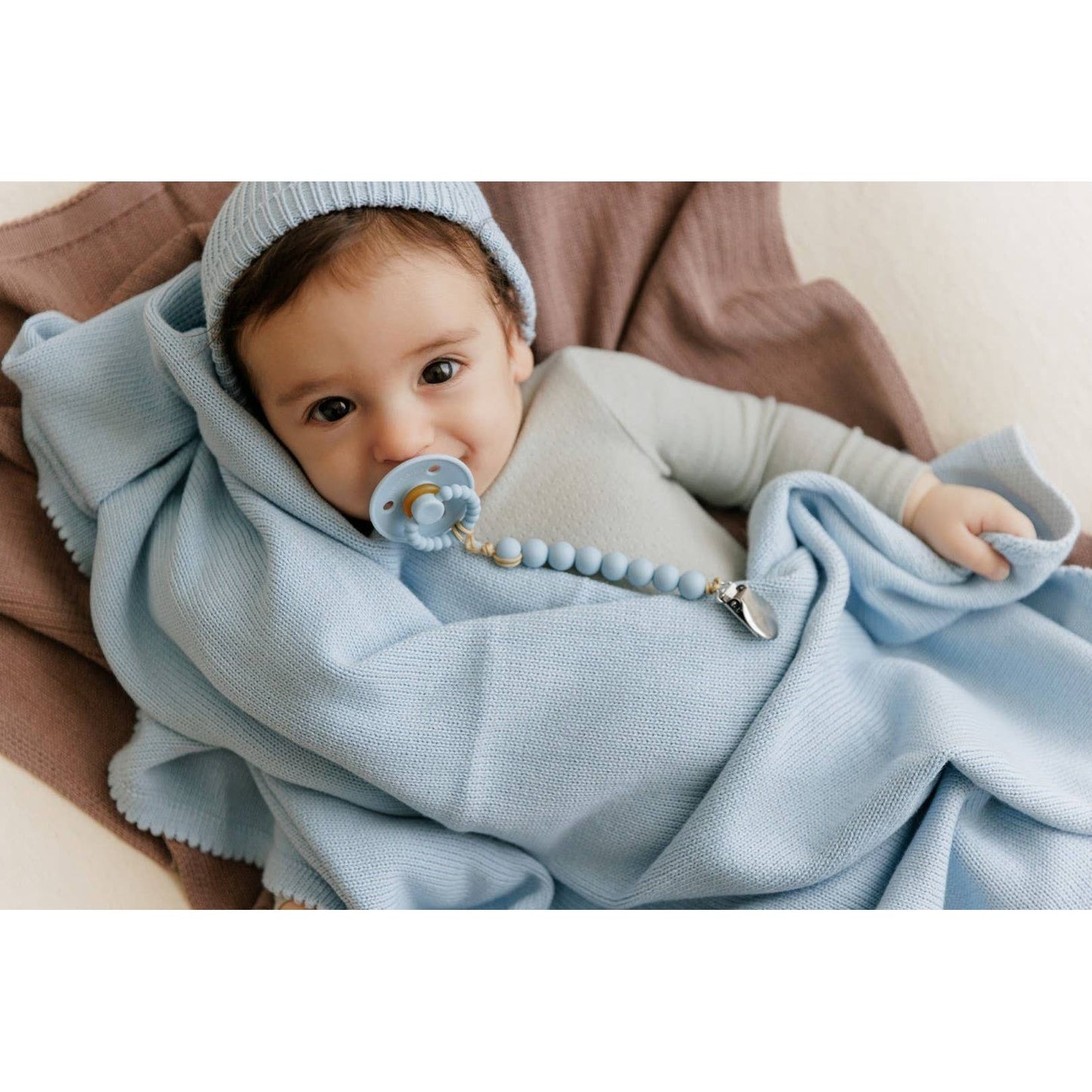 Bleu La La - 100% Organic Luxe Baby Blanket  : Milk Chocolate